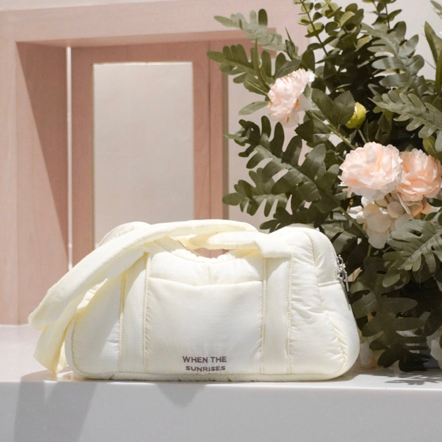 Oncloud9 Puffer Bag (Cream)